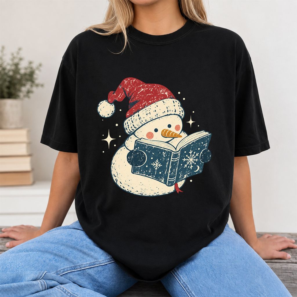 Reading Snowman Christmas Printed T-Shirt | Cozy Christmas Reader Gift Black
