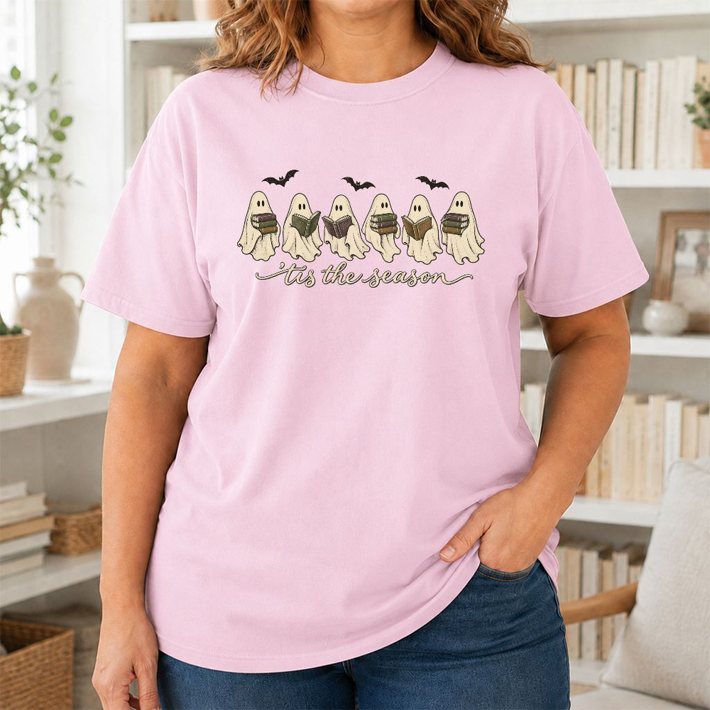 'Tis The Season Reading Ghosts Printed T-Shirt | Halloween Book Lover Gift Light Pink