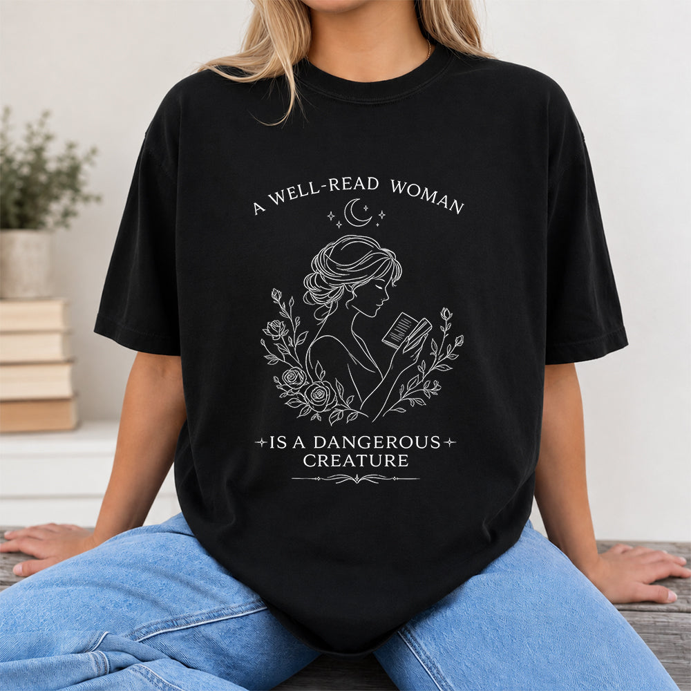 A Well Read Woman Softstyle T-Shirt | Book Lover Gift Black