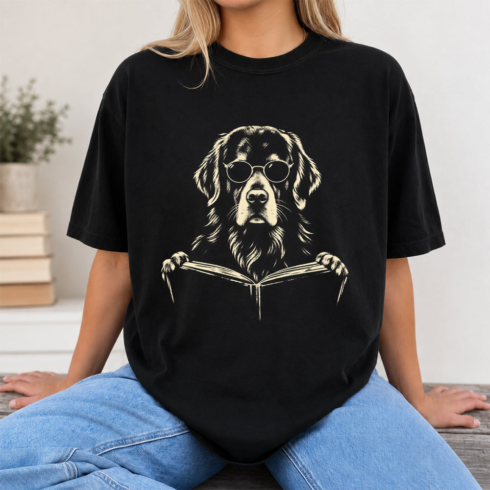 Golden Retriever Reading Book Softstyle T-Shirt | Book Lover Gift Black