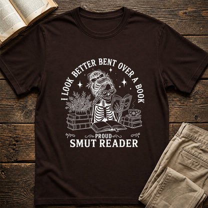 I Look Better Bend Over A Book Softstyle T-Shirt | Book Lover Gift Dark Chocolate