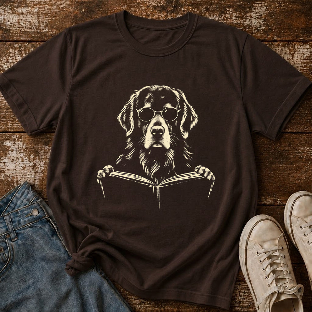 Golden Retriever Reading Book Softstyle T-Shirt | Book Lover Gift Dark Chocolate