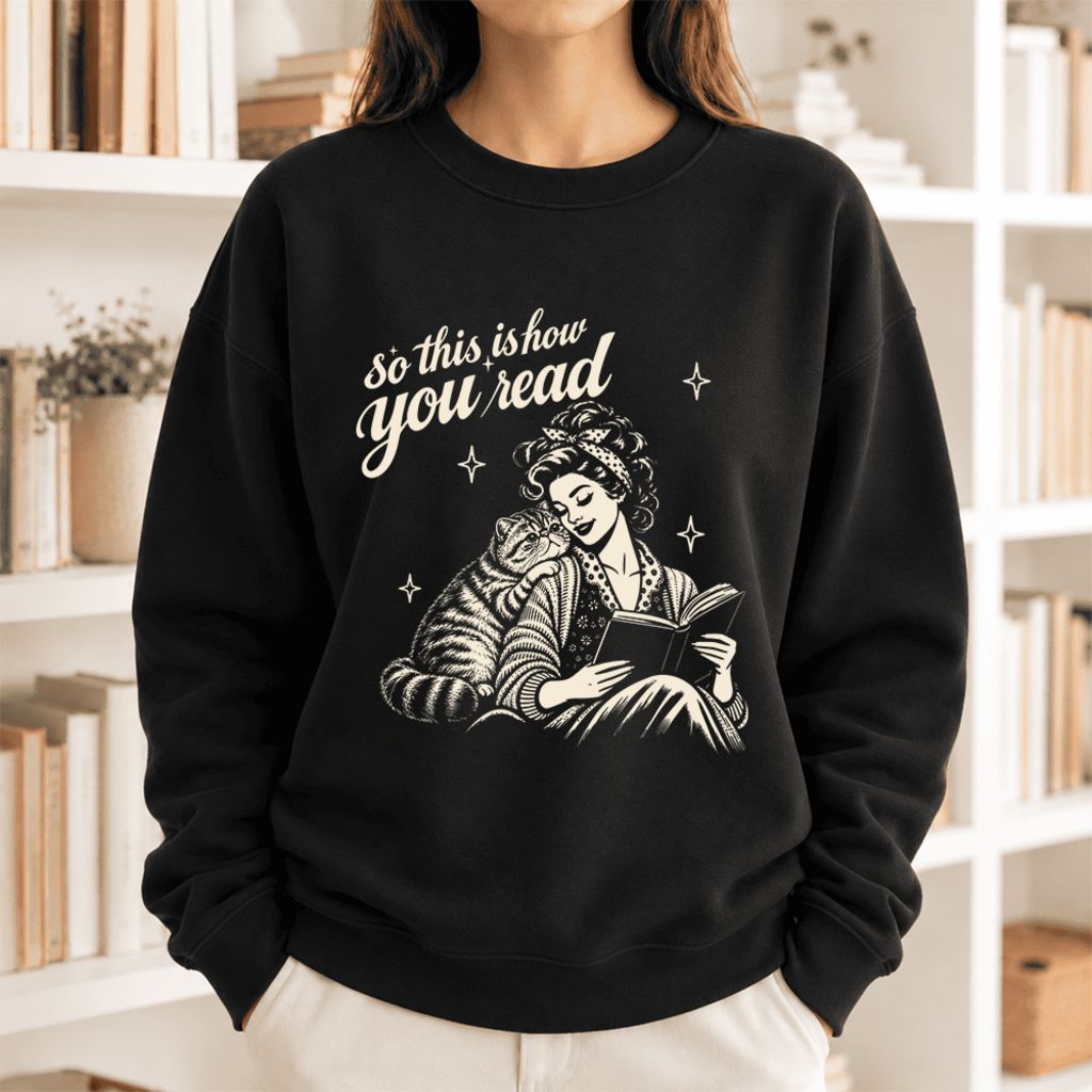 How You Read Exotic Shorthair Softstyle Sweatshirt | Cozy Cat Lover Reader Gift Black