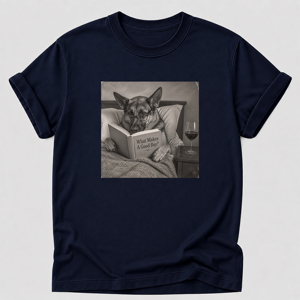 What Makes A Good Boy Printed T-Shirt | Cozy German Shepherd Mom Reader Gift Navy