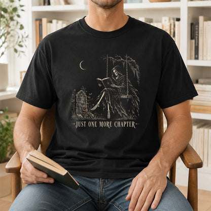 Just One More Chapter Grim Reaper Printed T-Shirt | Spooky Halloween Reader Gift Black