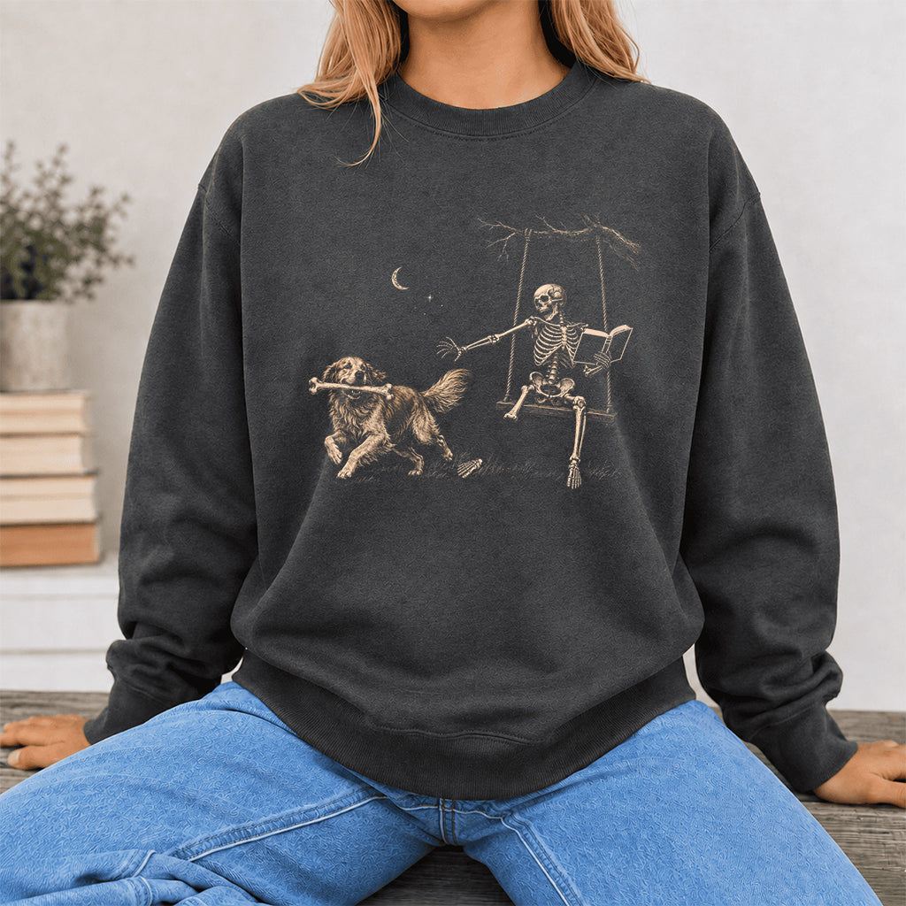 Funny Reading Book With Golden Retriever Printed Sweatshirt | Halloween Dog Lover & Reader Gift Dark Heather