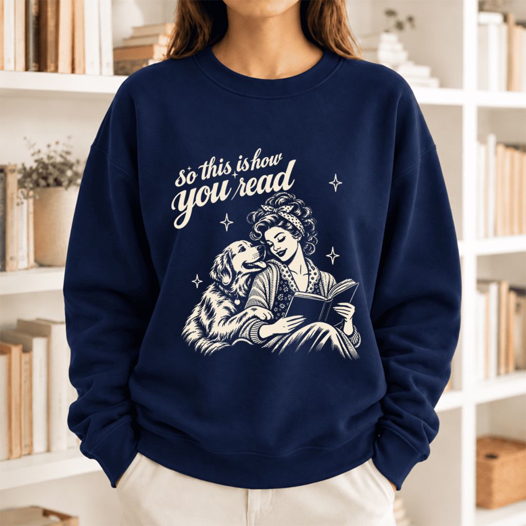 How You Read Golden Retriever Softstyle Sweatshirt | Dog Mom Reader Gift Navy