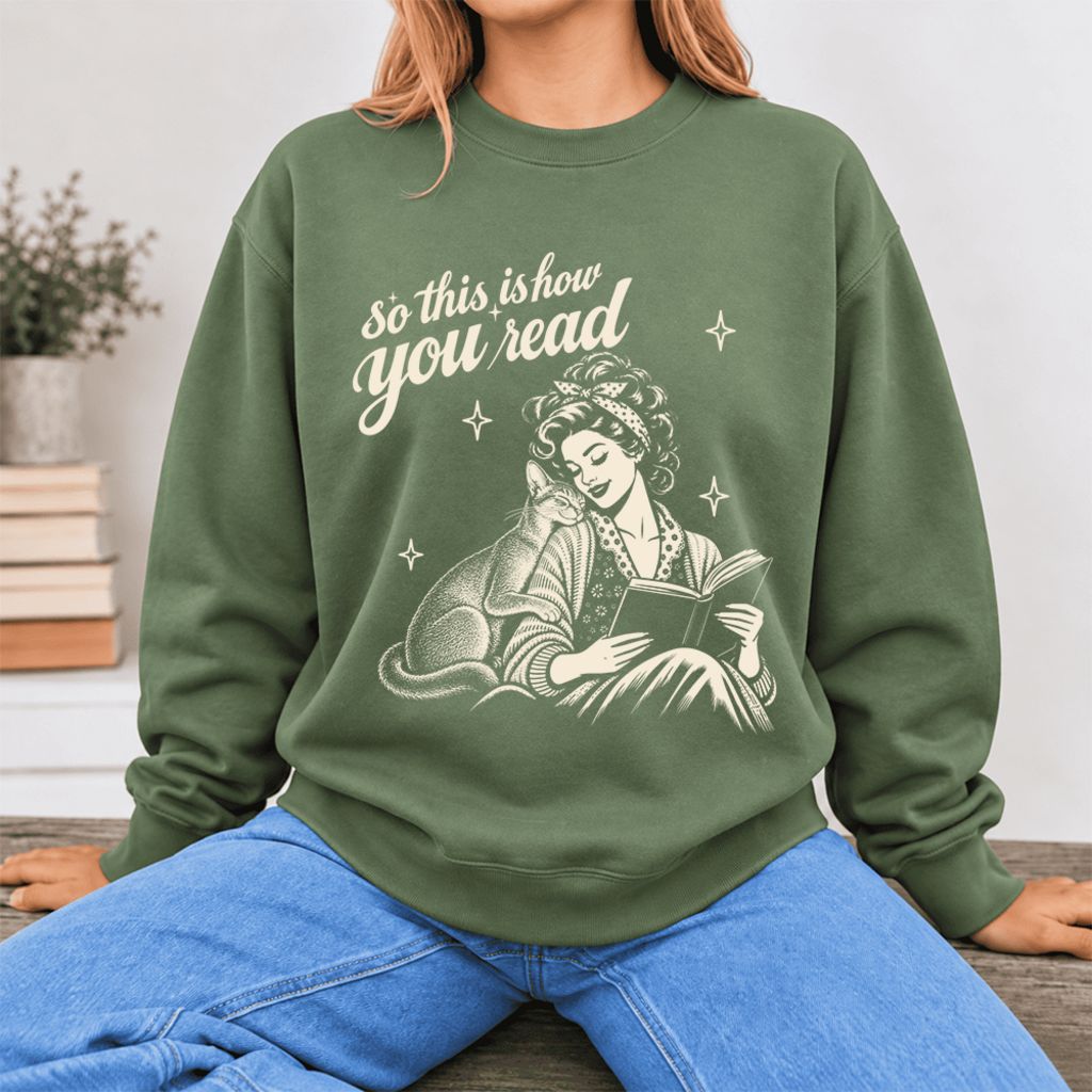 How You Read Abyssinian Softstyle Sweatshirt | Cozy Cat Lover Reader Gift Military Green