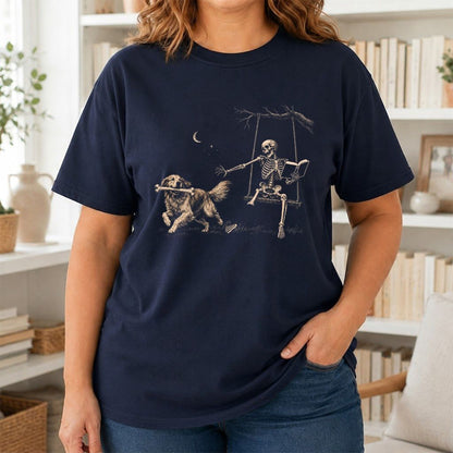 Funny Reading Book With Golden Retriever Printed T-Shirt | Halloween Reader Gift Navy