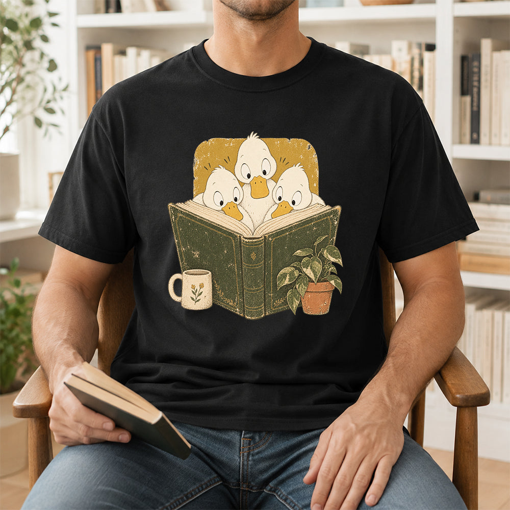 Minimal Japanese Ducks Reading Softstyle T-Shirt | Book Lover Gift Black
