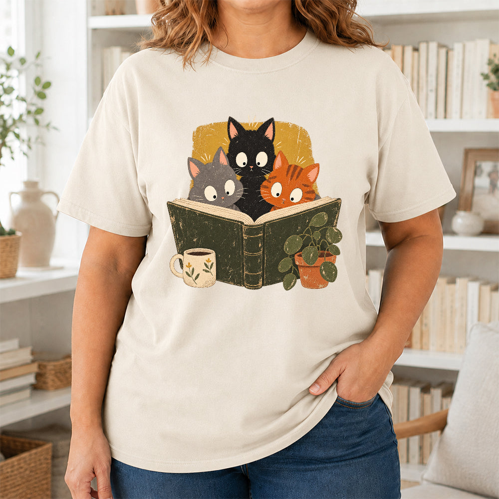 Minimal Japanese Cats Reading Softstyle T-Shirt | Book Lover Gift Natural