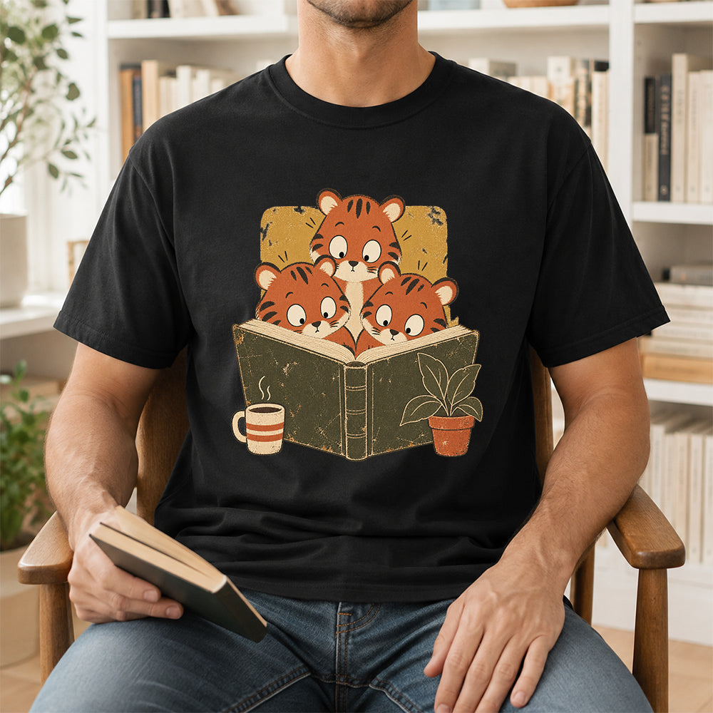 Minimal Japanese Tigers Reading Softstyle T-Shirt | Book Lover Gift Black