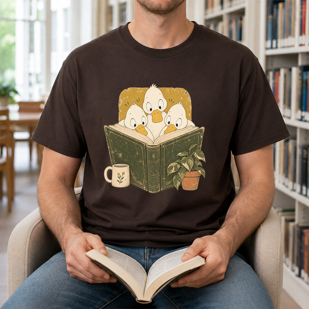 Minimal Japanese Ducks Reading Softstyle T-Shirt | Book Lover Gift Dark Chocolate