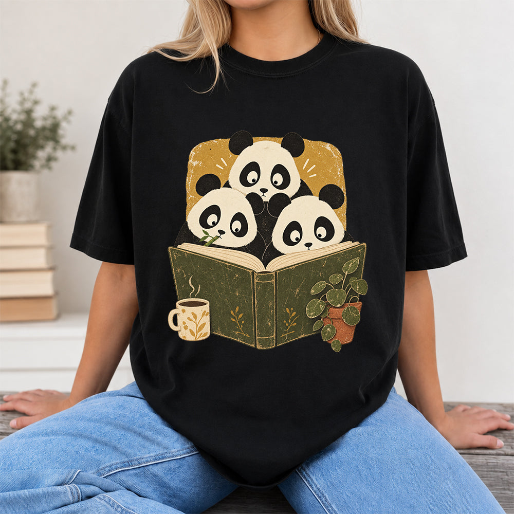 Minimal Japanese Pandas Reading Softstyle T-Shirt | Book Lover Gift Black
