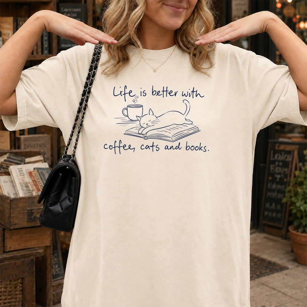 Funny Cats and Books Design Softstyle T-Shirt | Book Lover Gift Natural