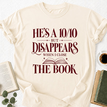 He's A 10/10 Fiction Boyfriend Cotton T-Shirt | Book Lover & Romantasy Reader Gift Natural