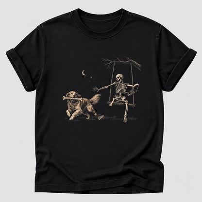 Funny Reading Book With Golden Retriever Printed T-Shirt | Halloween Reader Gift Black