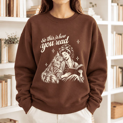 How You Read Maine Coon Softstyle Sweatshirt | Cozy Cat & Book Lover Gift Cocoa