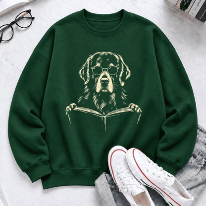 Golden Retriever Reading Book Softstyle Sweatshirt | Golden Retriever Gift Forest Green