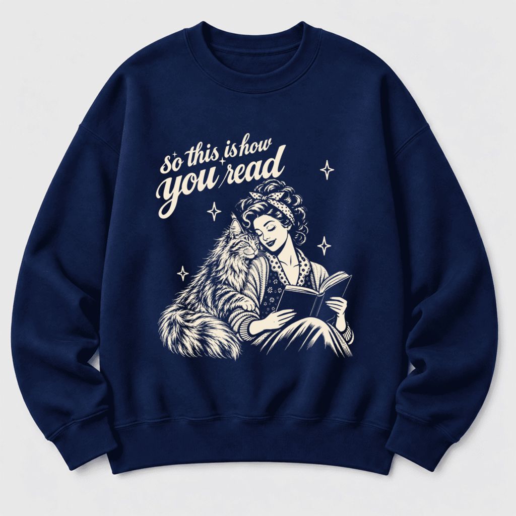 How You Read Maine Coon Softstyle Sweatshirt | Cozy Cat & Book Lover Gift Navy