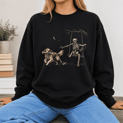Funny Reading Book With Golden Retriever Printed Sweatshirt | Halloween Dog Lover & Reader Gift Black