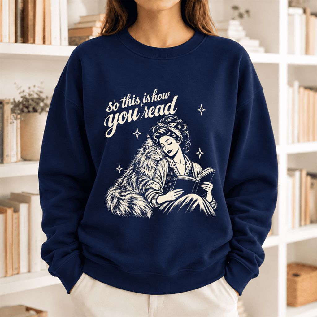 How You Read Maine Coon Softstyle Sweatshirt | Cozy Cat & Book Lover Gift Navy