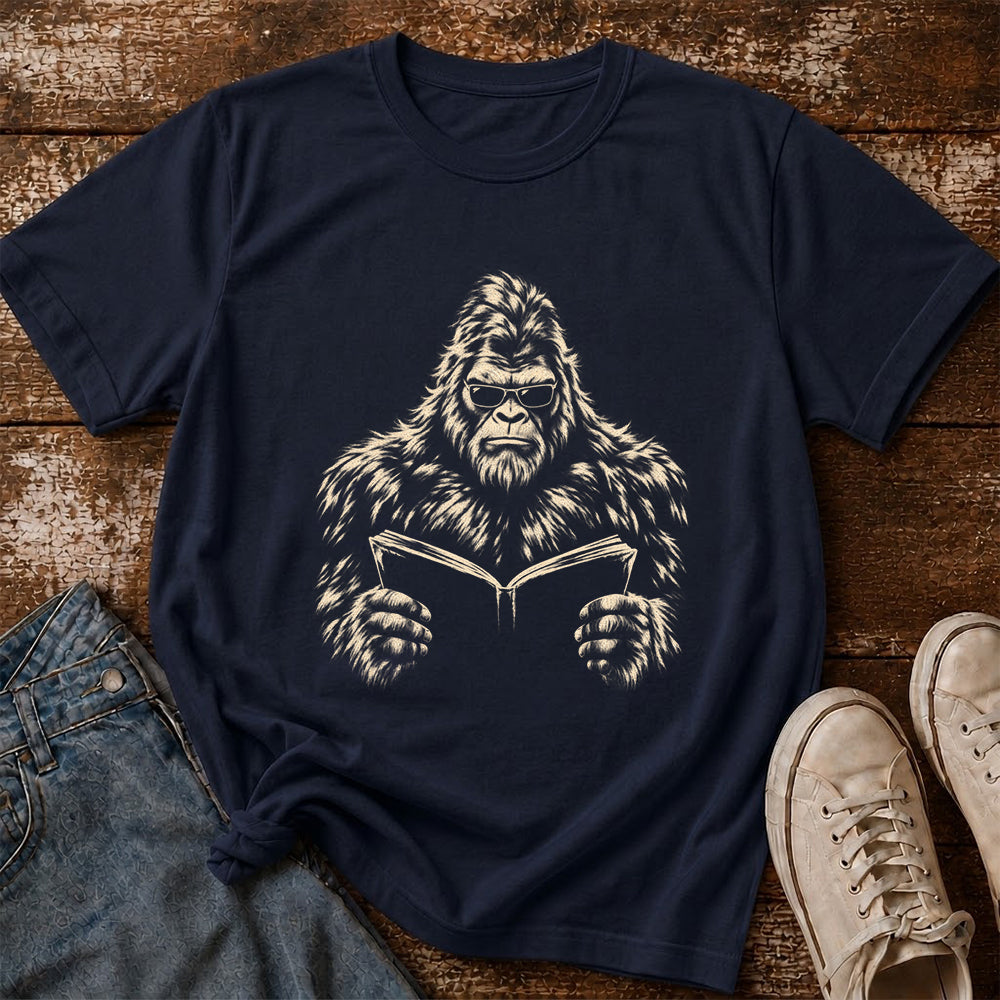 Big Foot Reading Book Softstyle T-Shirt | Book Lover Gift Navy