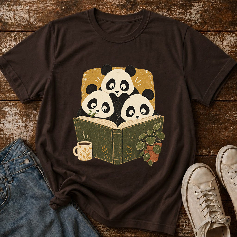 Minimal Japanese Pandas Reading Softstyle T-Shirt | Book Lover Gift Dark Chocolate