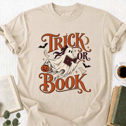 Trick Or Book Ghost Printed T-Shirt | Halloween Book Lover Gift Sand