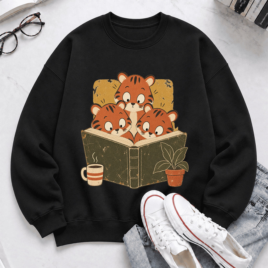 Minimal Japanese Tigers Reading Crewneck Sweatshirt | Reader Gift Black
