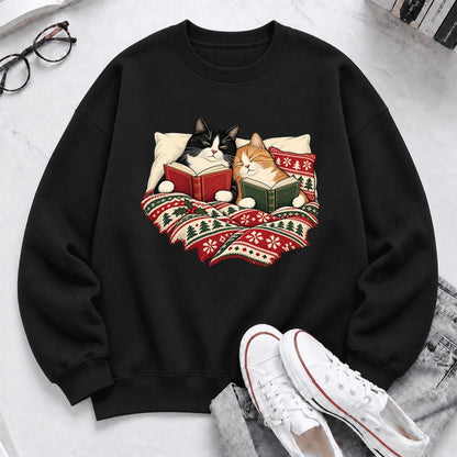 Christmas Reading Cat Couple Softstyle Sweatshirt | Cozy Christmas Gift Black