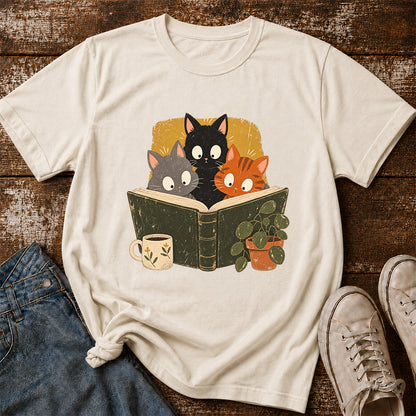 Minimal Japanese Cats Reading Softstyle T-Shirt | Book Lover Gift Natural
