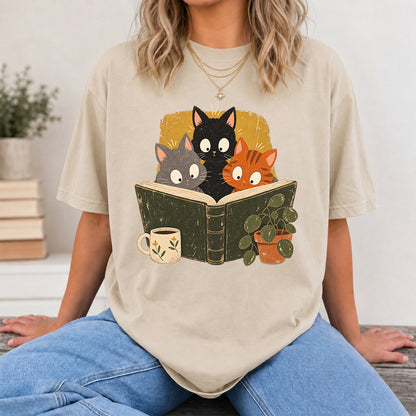 Minimal Japanese Cats Reading Softstyle T-Shirt | Book Lover Gift Sand