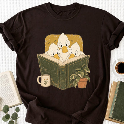 Minimal Japanese Ducks Reading Softstyle T-Shirt | Book Lover Gift Dark Chocolate