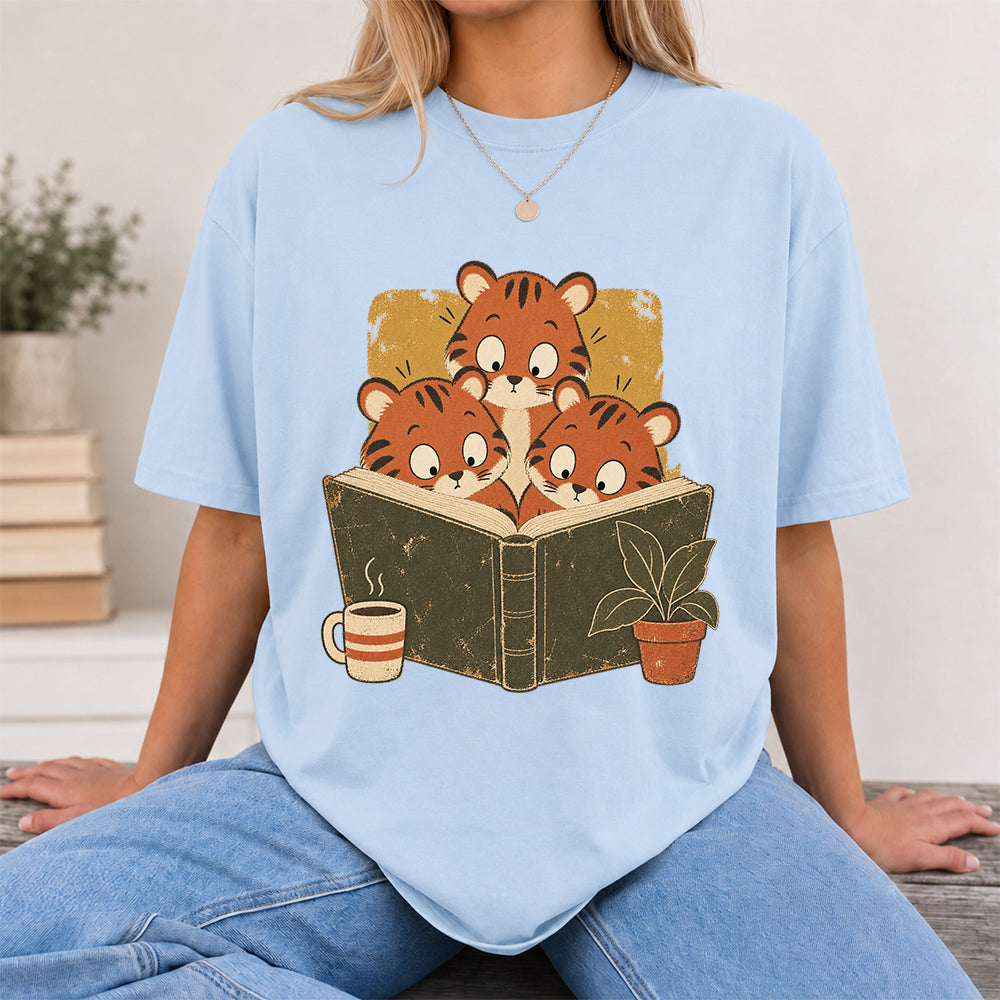 Minimal Japanese Tigers Reading Softstyle T-Shirt | Book Lover Gift Light Blue