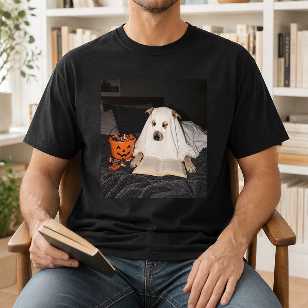 Cute Reading Ghost Dog Printed T-Shirt | Halloween Book Lover Gift Black