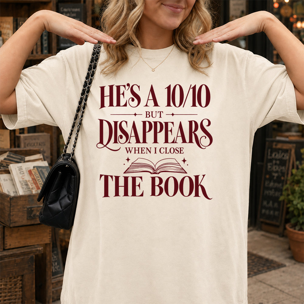 He's A 10/10 Fiction Boyfriend Cotton T-Shirt | Book Lover & Romantasy Reader Gift Natural