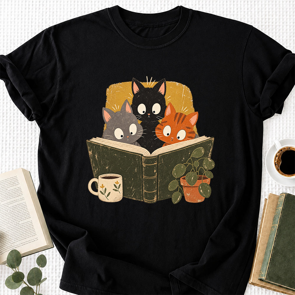 Minimal Japanese Cats Reading Softstyle T-Shirt | Book Lover Gift Black