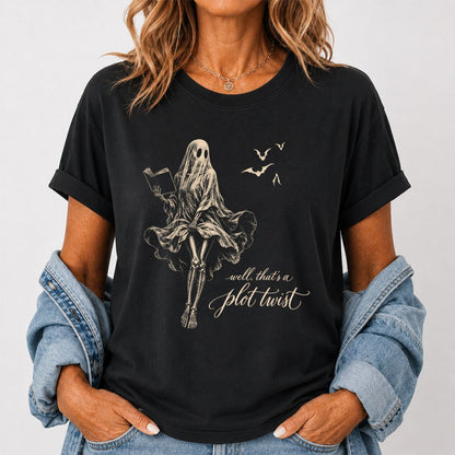 Funny Dress-Wearing Bookworm Ghost Printed T-Shirt | Halloween Book Lover Gift Black