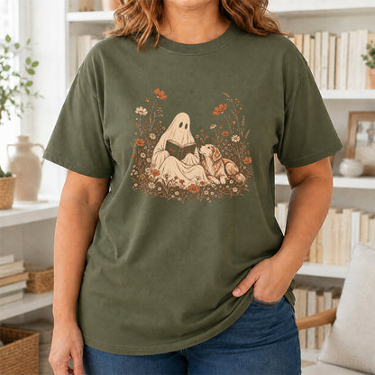 Ghost Wildflowers With Book And Golden Retriever Printed T-Shirt | Halloween Dog Lover Gift Military Green