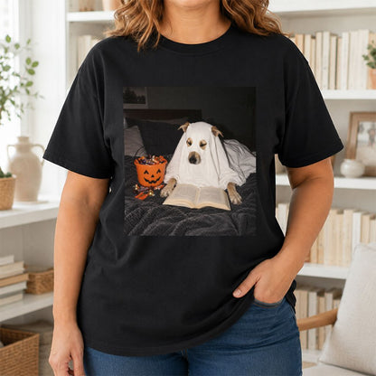 Cute Reading Ghost Dog Printed T-Shirt | Halloween Book Lover Gift Black