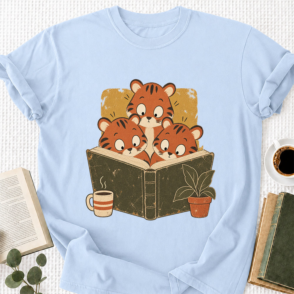 Minimal Japanese Tigers Reading Softstyle T-Shirt | Book Lover Gift Light Blue