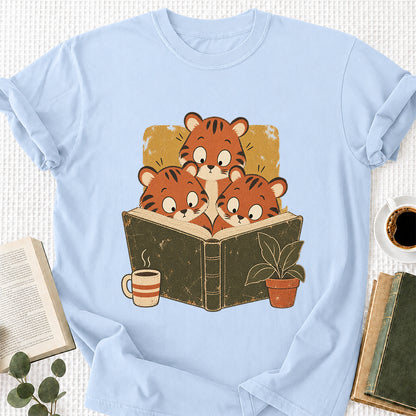 Minimal Japanese Tigers Reading Softstyle T-Shirt | Book Lover Gift Light Blue