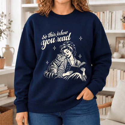 How You Read Exotic Shorthair Softstyle Sweatshirt | Cozy Cat Lover Reader Gift Navy