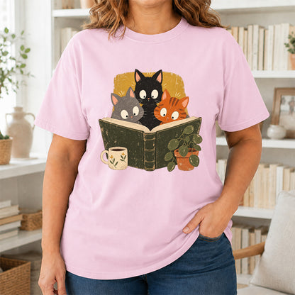 Minimal Japanese Cats Reading Softstyle T-Shirt | Book Lover Gift Light Pink