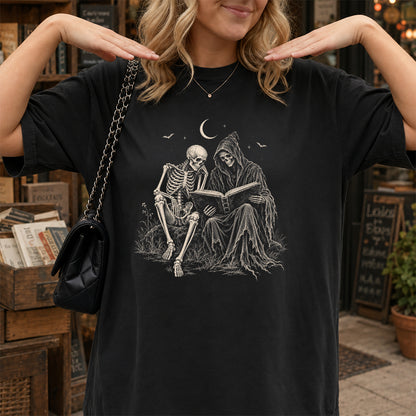 Halloween Reading Buddies Printed T-Shirt | Halloween Book Lover Gift Black