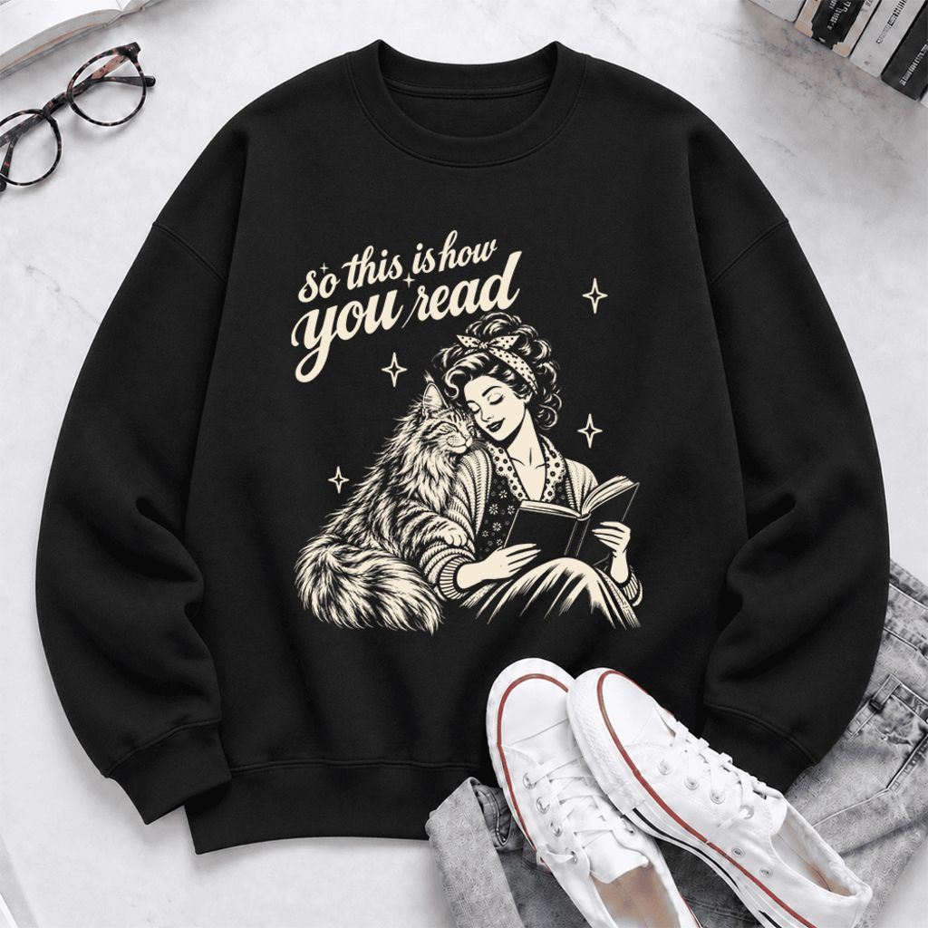 How You Read Maine Coon Softstyle Sweatshirt | Cozy Cat & Book Lover Gift Black