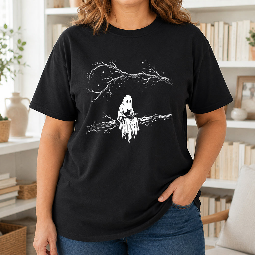 Reading Ghost With Black Cat Printed T-Shirt | Halloween Cat Lover Reader Gift Black