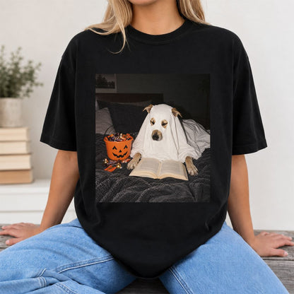 Cute Reading Ghost Dog Printed T-Shirt | Halloween Book Lover Gift Black