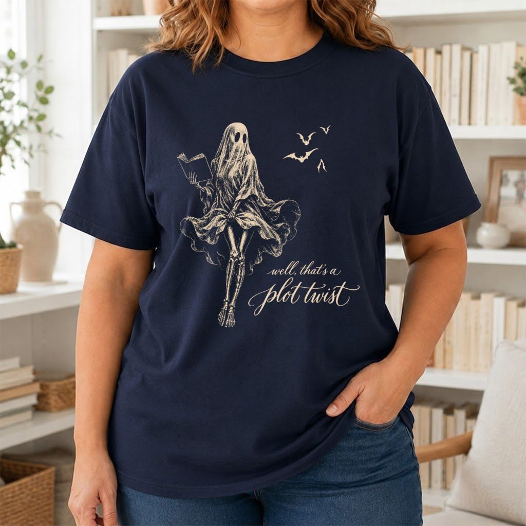 Funny Dress-Wearing Bookworm Ghost Printed T-Shirt | Halloween Book Lover Gift Navy